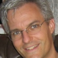 Profile photo of Andreas Warburton, expert at McGill University