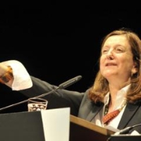 Profile photo of Beatriz Colomina, expert at Princeton University