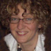 Elzbieta Grodek, McMaster University 