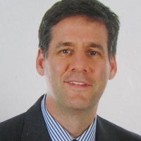 Profile photo of Ian Gilron, expert at Queen’s University