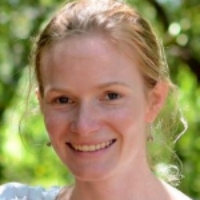 Profile photo of Lauren Tompkins, expert at Stanford University
