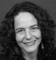 Profile photo of Lisa Freinkel, expert at University of Oregon