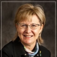 Profile photo of Louise Carbert, expert at Dalhousie University