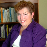 Profile photo of Nina Woulff, expert at Dalhousie University