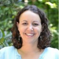 Profile photo of Rebecca Lewis, expert at University of Oregon