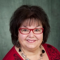 Profile photo of Rosalie Starzomski, expert at University of Victoria