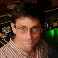 Profile photo of Tobin Sosnick, expert at University of Chicago